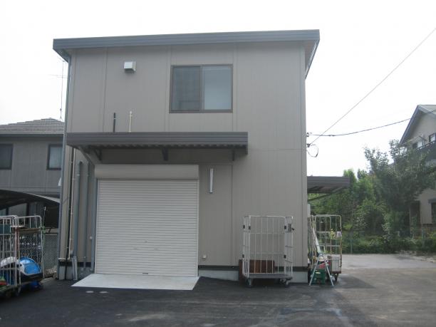 八王子市　プレハブ倉庫兼事務所