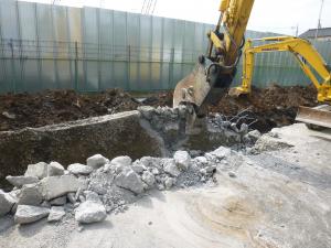 三鷹市 立体駐車場解体