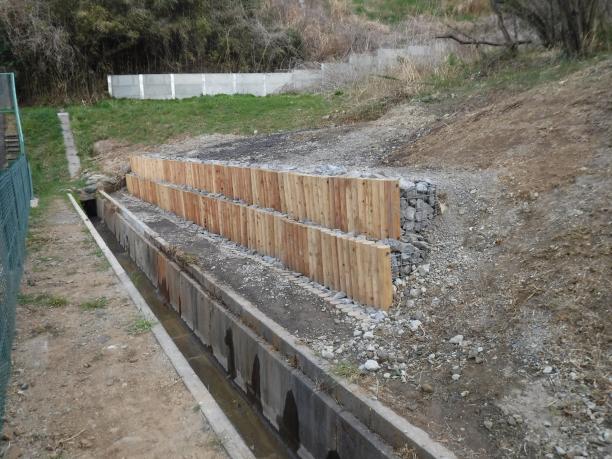 日野市発注 さかい緑地法面整備工事